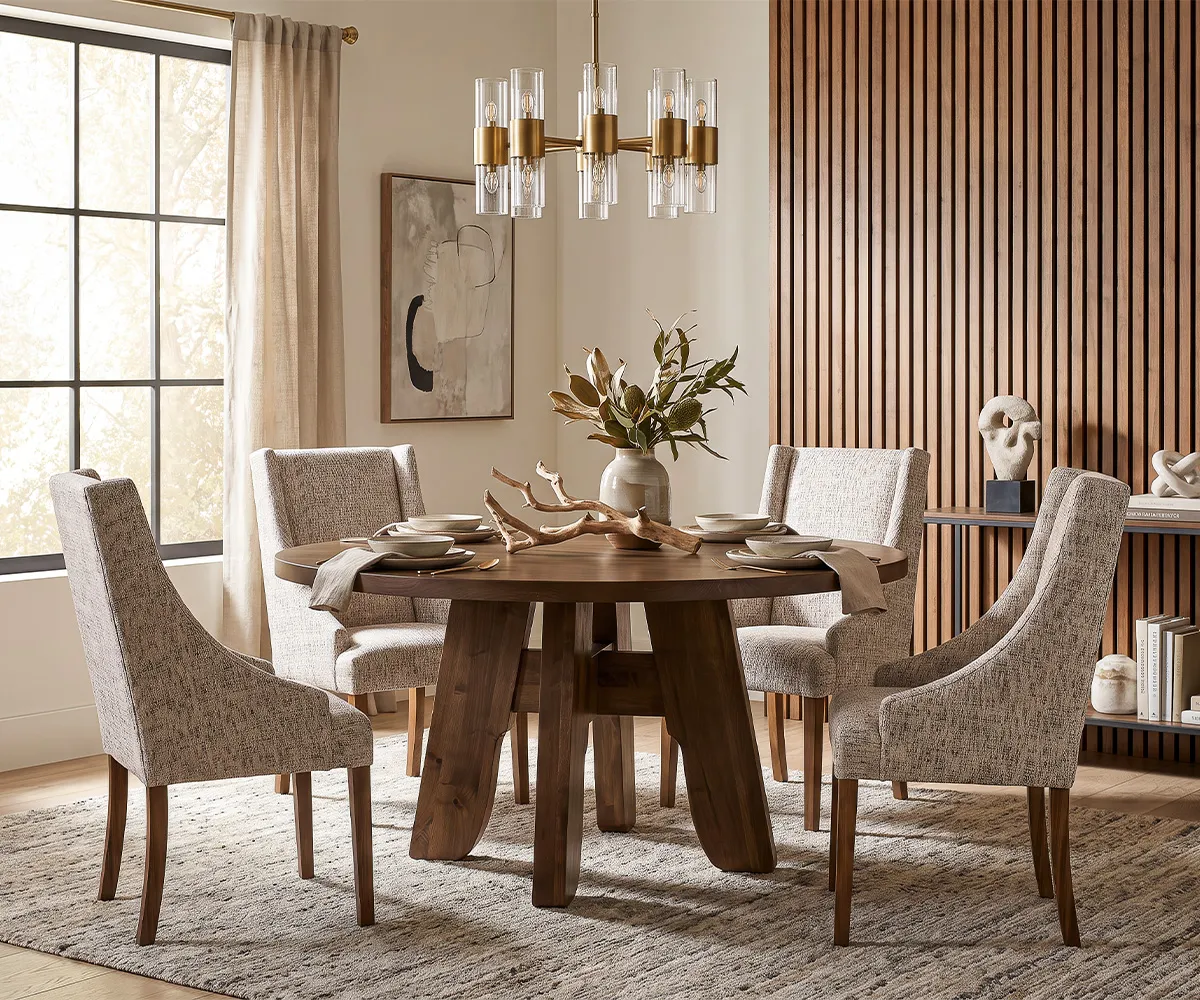 Englewood Dining Collection